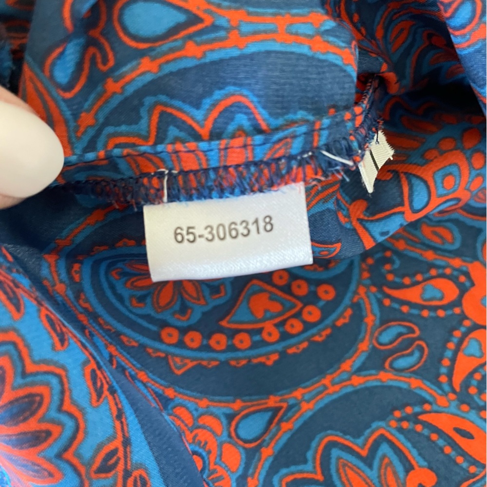 Ann Taylor | V-Neck Long Sleeve Blue & Red Floral Blouse | XSP - Picture 6 of 7